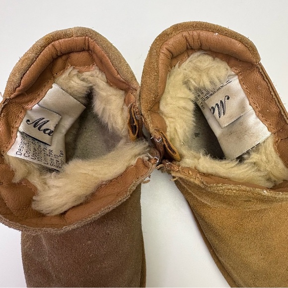 3/$30 Malu Size 10 Toddler Sheepskin Ugg Style Light Up Boots Chestnut Zip Suede - Picture 11 of 11